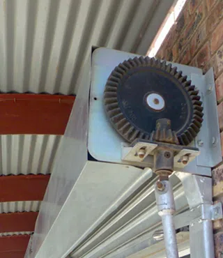 Whittier Garage Door Shop Whittier, CA 562-546-7140 - sb-rolling-garage-doors-01